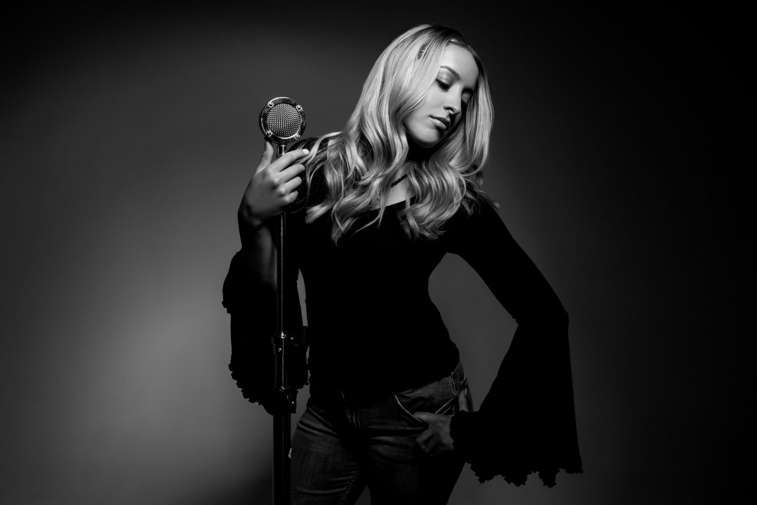 Ashley Ryan Fox News Bio - gq19hmh
